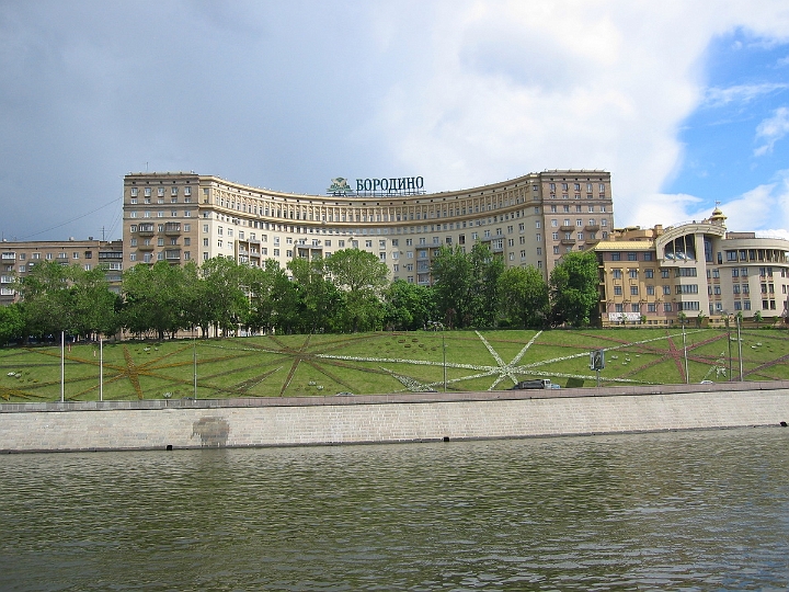 110 Moscow river cruise.jpg